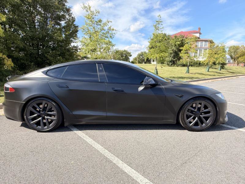 Used 2022 Tesla Model S Plaid AWD/4WD image 6
