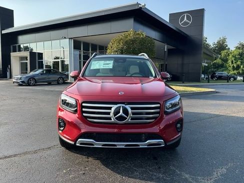New 2026 Mercedes-Benz GLB 250 4MATIC image 3