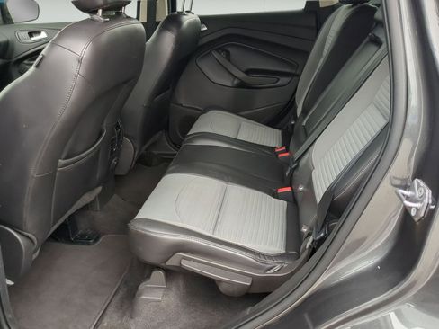Used 2019 Ford Escape SE FWD image 20