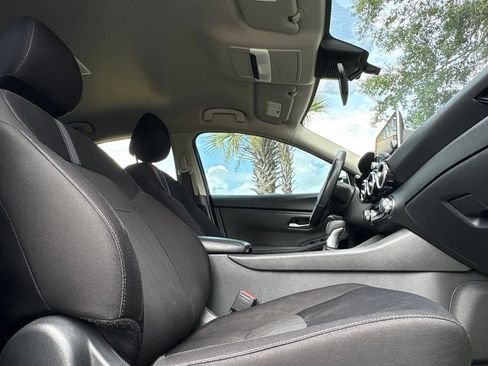 Used 2024 Nissan Sentra SV w/ All-Weather Package FWD image 17