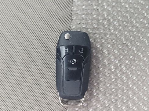Used 2020 Ford Explorer 2WD image 32