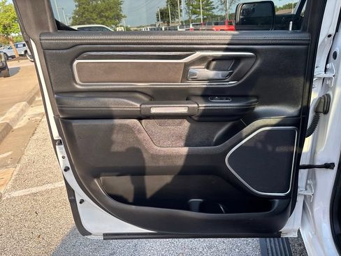 Used 2023 RAM 1500 Laramie AWD/4WD image 13