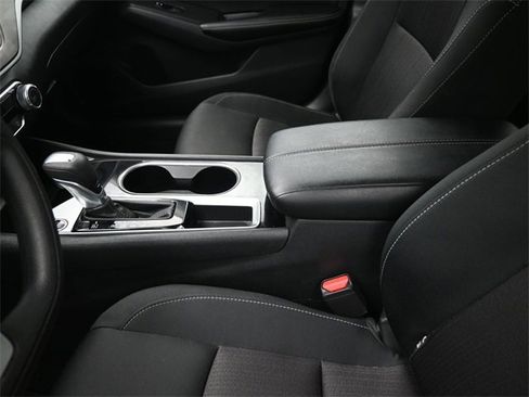 Used 2024 Nissan Altima 2.5 SV image 21