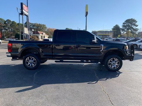 Used 2020 Ford F250 Lariat w/ Lariat Value Package image 4