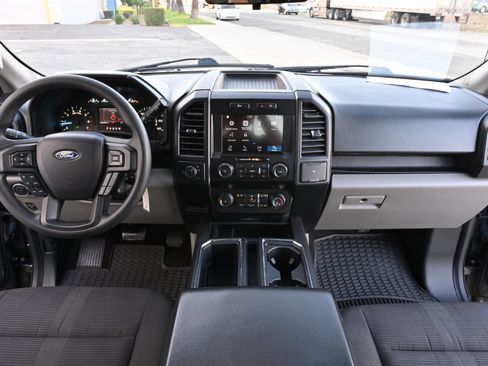 Used 2019 Ford F150 XL w/ Equipment Group 101A Mid RWD image 11