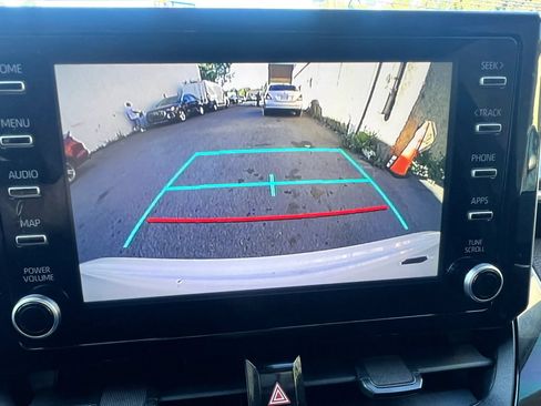 Used 2020 Toyota Corolla LE FWD image 27
