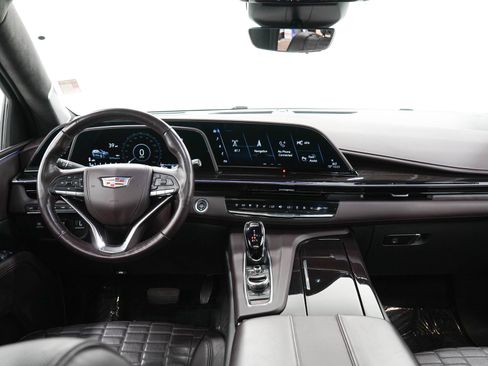 Used 2022 Cadillac Escalade Sport Platinum w/ Heavy-Duty Trailer Package AWD/4WD image 19