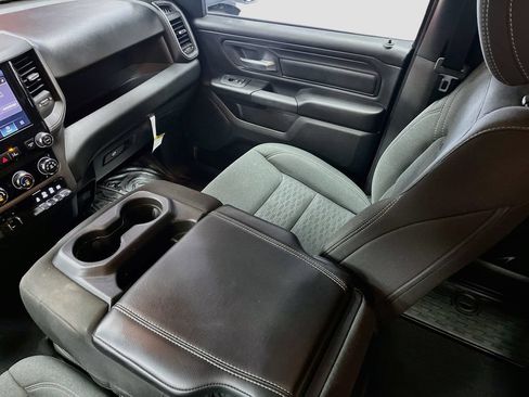 Used 2025 RAM 1500 Warlock AWD/4WD image 21