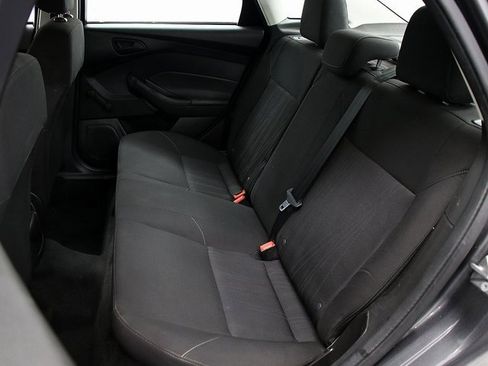 Used 2018 Ford Focus S image 11