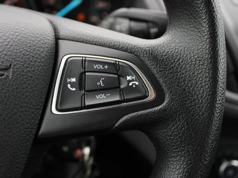 Used 2018 Ford Escape S image 16