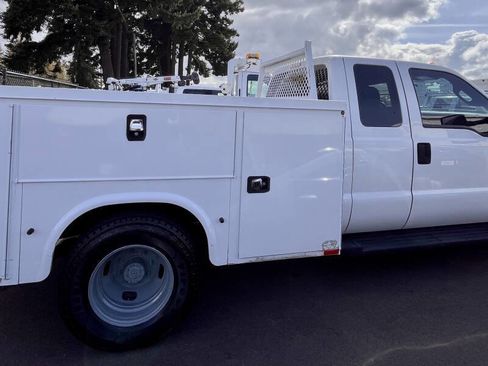 Used 2015 Ford F350 XLT image 7