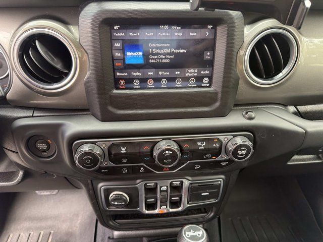 Used 2018 Jeep Wrangler Unlimited Sahara AWD/4WD image 27