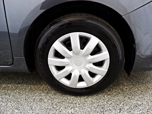 Used 2011 Toyota Corolla LE FWD image 19