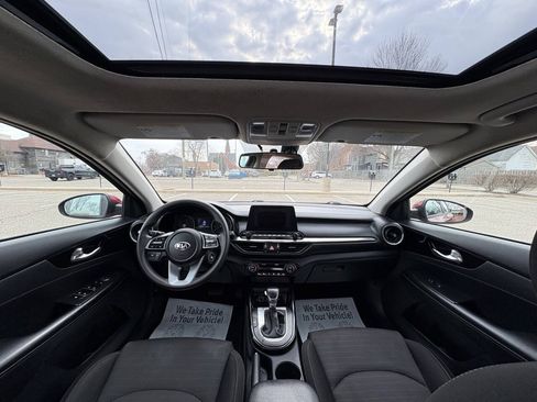 Used 2019 Kia Forte S w/ S Premium Package FWD image 18