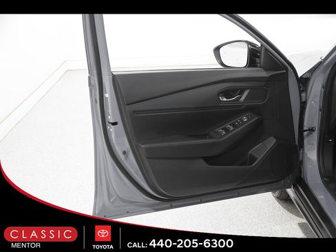 Used 2023 Honda Accord Sport image 4