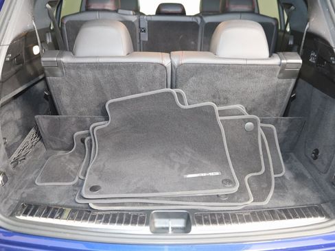 Used 2022 Mercedes-Benz GLE 53 AMG 4MATIC w/ 3rd Row Seat Package image 64