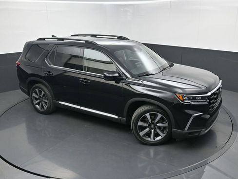 Used 2024 Honda Pilot Elite image 35