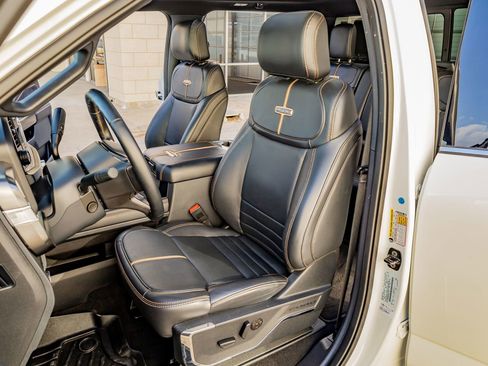 Used 2024 Ford F350 Platinum AWD/4WD image 29