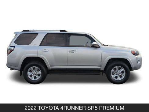 Used 2022 Toyota 4Runner SR5 Premium AWD/4WD image 6