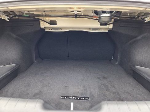 Certified 2025 Hyundai Elantra N Line FWD image 32