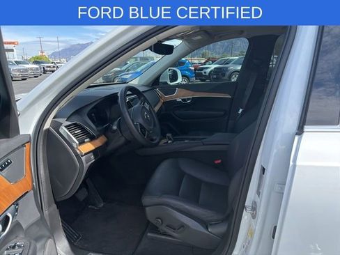 Used 2024 Volvo XC90 B5 Plus AWD/4WD image 19