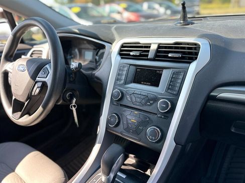 Used 2016 Ford Fusion S image 13
