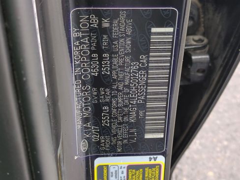 Used 2017 Kia Optima Premium w/ Hybrid Convenience Package image 34