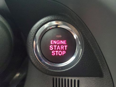 Used 2025 Subaru Crosstrek 2.5i Sport w/ Crosstrek Mirror Package image 20