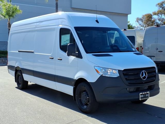 New 2026 Mercedes-Benz Sprinter 2500 image 18
