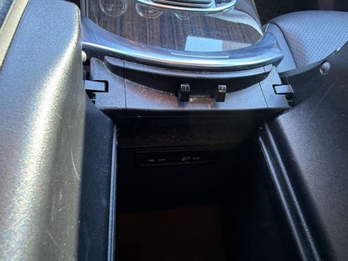 Used 2022 Mercedes-Benz GLC 300 4MATIC image 19