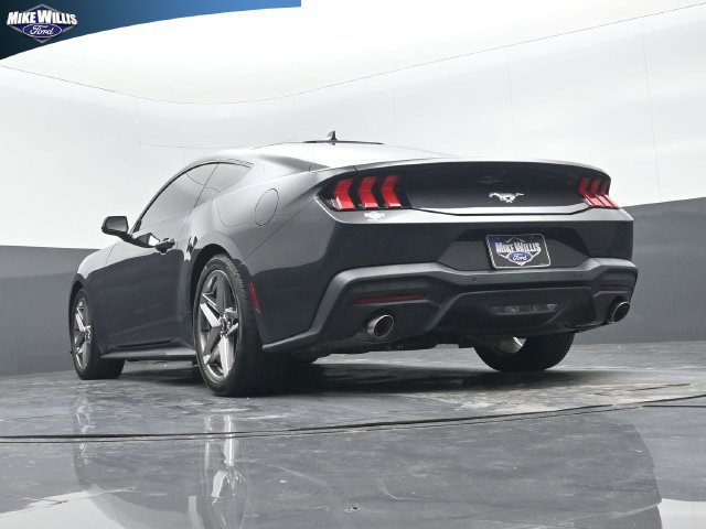 Used 2024 Ford Mustang Coupe RWD image 21