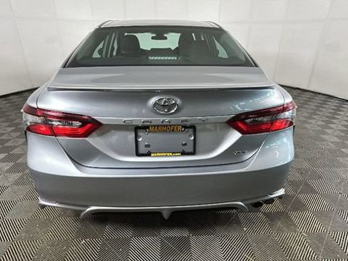 Used 2024 Toyota Camry SE FWD image 4