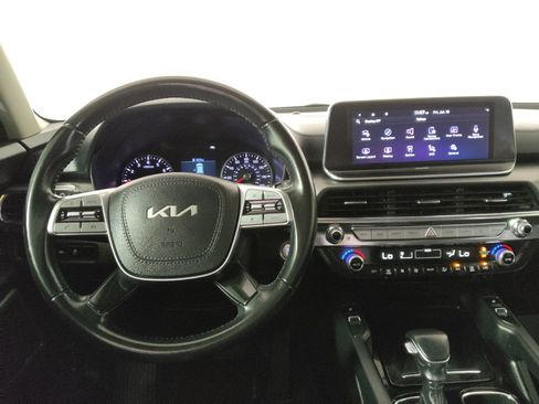 Used 2022 Kia Telluride S FWD image 22
