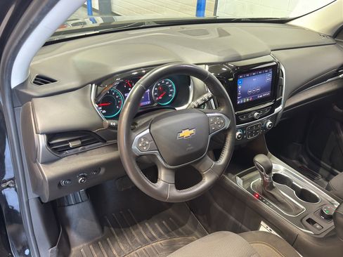 Used 2021 Chevrolet Traverse LT AWD/4WD image 18