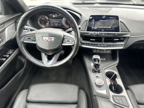 Used 2021 Cadillac CT4 V image 11
