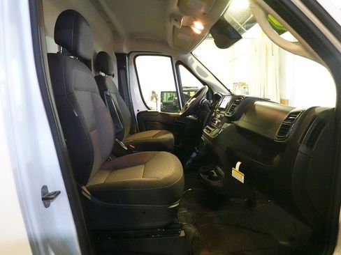 Used 2024 RAM ProMaster 3500 w/ Convenience Group image 26