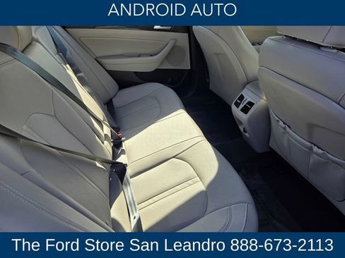 Used 2019 Hyundai Sonata Limited FWD image 14