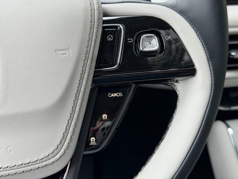 New 2026 Lincoln Aviator Reserve AWD/4WD image 31