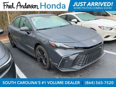 Used 2025 Toyota Camry SE w/ Convenience Package