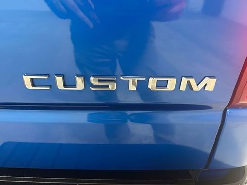 Used 2022 Chevrolet Silverado 1500 Custom AWD/4WD image 32