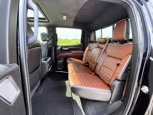 Certified 2024 GMC Sierra 1500 Denali Ultimate AWD/4WD image 21