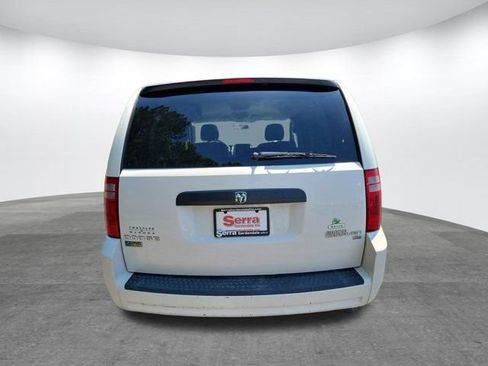 Used 2010 Dodge Grand Caravan SE w/ Popular Equipment Group FWD image 19