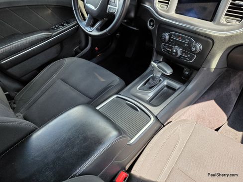 Used 2017 Dodge Charger SXT w/ Rallye Group AWD/4WD image 12