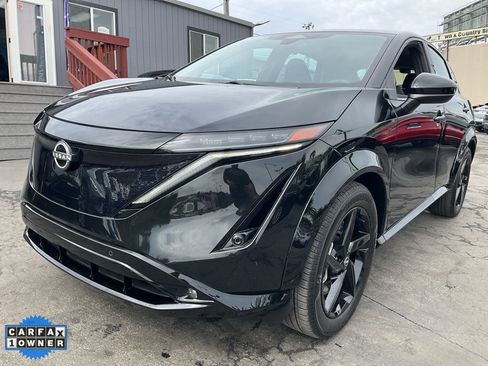 Used 2023 Nissan Ariya AWD image 89