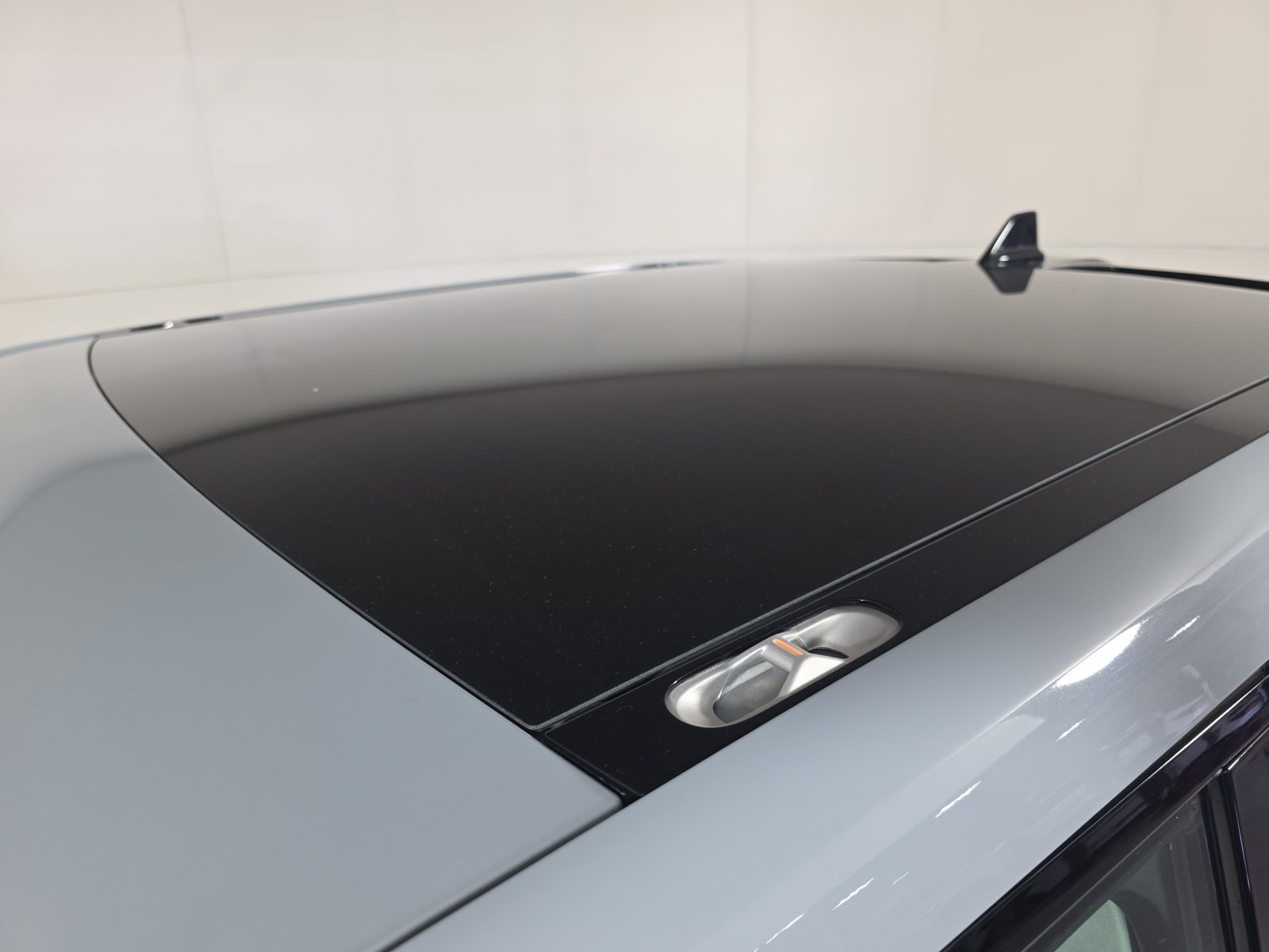 Used 2023 Rivian R1T Launch Edition AWD/4WD image 13