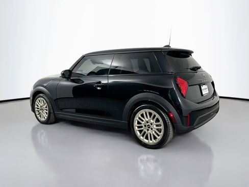 New 2026 MINI Cooper 2-Door Hardtop image 9