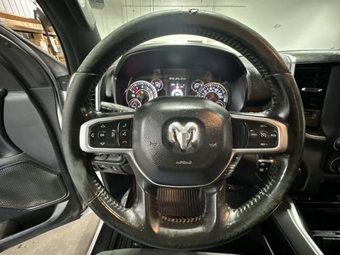 Used 2019 RAM 1500 Big Horn AWD/4WD image 15