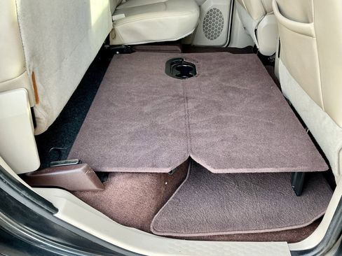 Used 2016 RAM 1500 Laramie w/ Convenience Group image 27