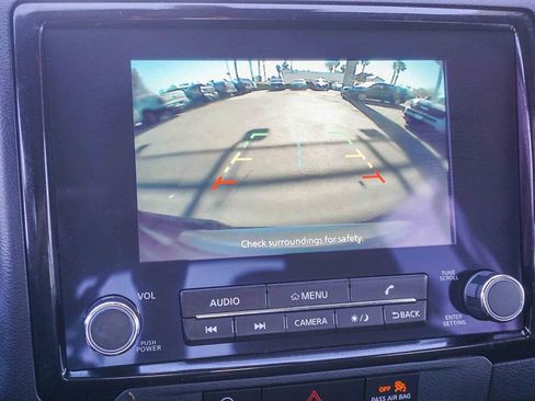 Used 2024 Nissan Frontier SV RWD image 24