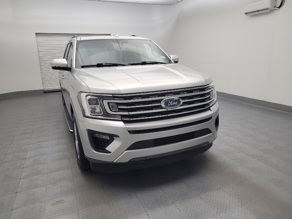 Used 2019 Ford Expedition XLT w/ Equipment Group 202A RWD image 14